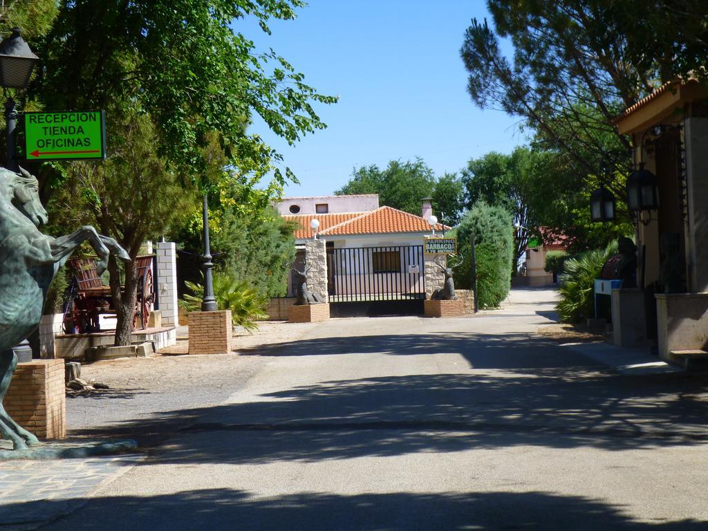 Alojamiento Rural Los Delfines Valdepenas Exterior photo